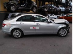 mercedes-benz clase c (w204) berlina del año 2009