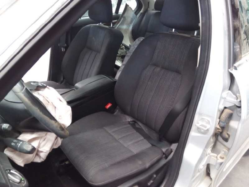 mercedes-benz clase c (w204) berlina del año 2009