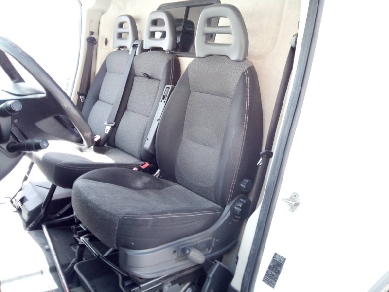 fiat ducato furgón 30 del año 2015