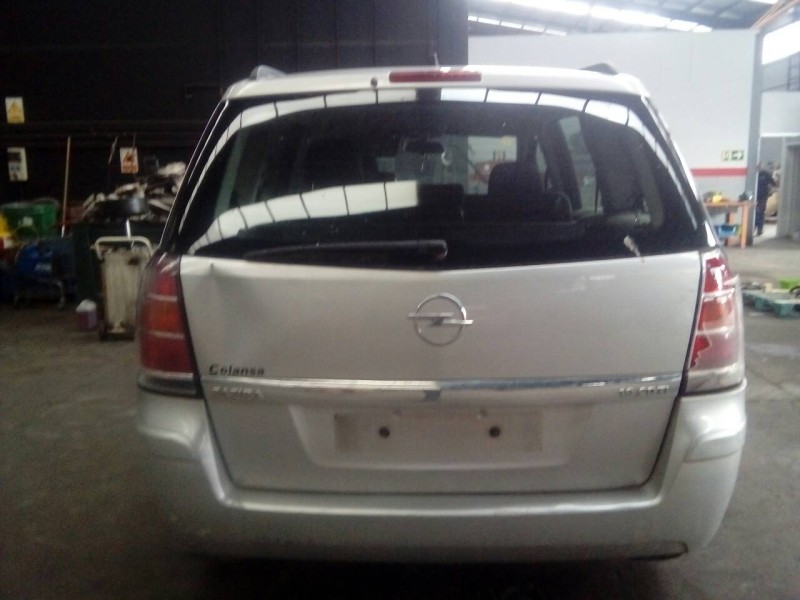 opel zafira b del año 2005