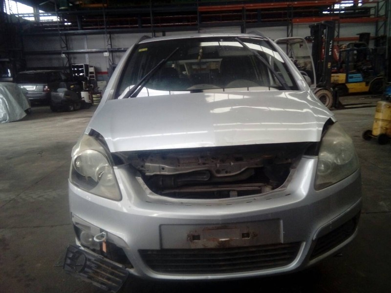 opel zafira b del año 2005