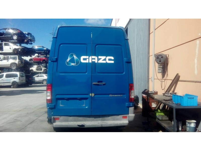mercedes-benz sprinter 02.00  caja cerrada del año 2005