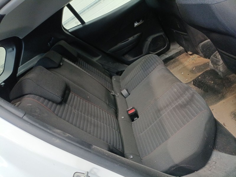 peugeot 2008 ii (ud_, us_, uy_, uj_, ur_, uc_) del año 2021