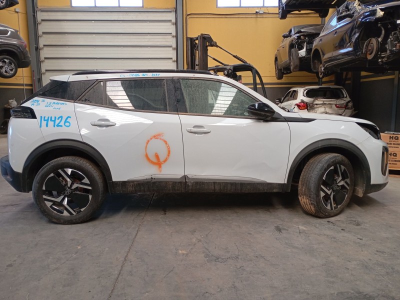 peugeot 2008 ii (ud_, us_, uy_, uj_, ur_, uc_) del año 2024