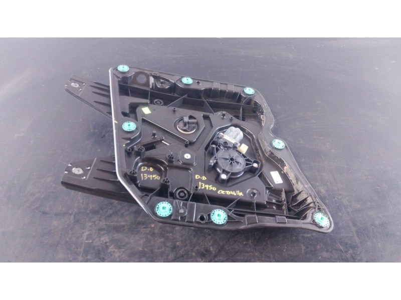 Recambio de elevalunas delantero derecho para skoda octavia nx3 referencia OEM IAM   