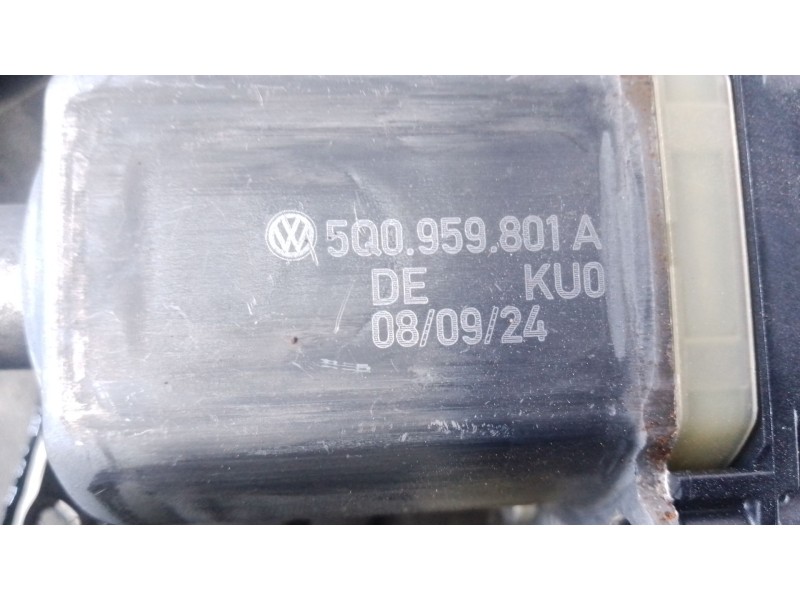 Recambio de elevalunas delantero izquierdo para skoda octavia nx3 referencia OEM IAM   