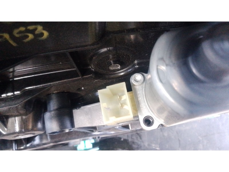 Recambio de elevalunas trasero izquierdo para skoda octavia iv combi nx5 1.5 tsi referencia OEM IAM   