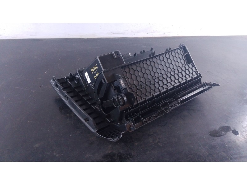 Recambio de guantera para cupra formentor (kmp) 2.0 tdi referencia OEM IAM   