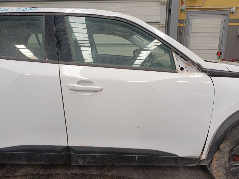 Recambio de puerta delantera derecha para peugeot 2008 ii (ud_, us_, uy_, uj_, ur_, uc_) 1.5 bluehdi 110 (udyhsk) referencia OEM