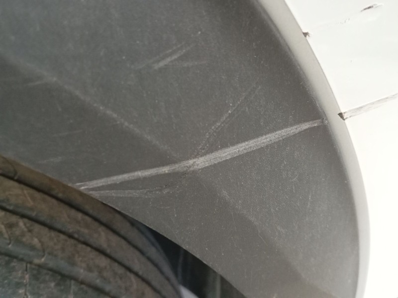 Recambio de aletin trasero izquierdo para peugeot 2008 ii (ud_, us_, uy_, uj_, ur_, uc_) 1.2 puretech 130 referencia OEM IAM   