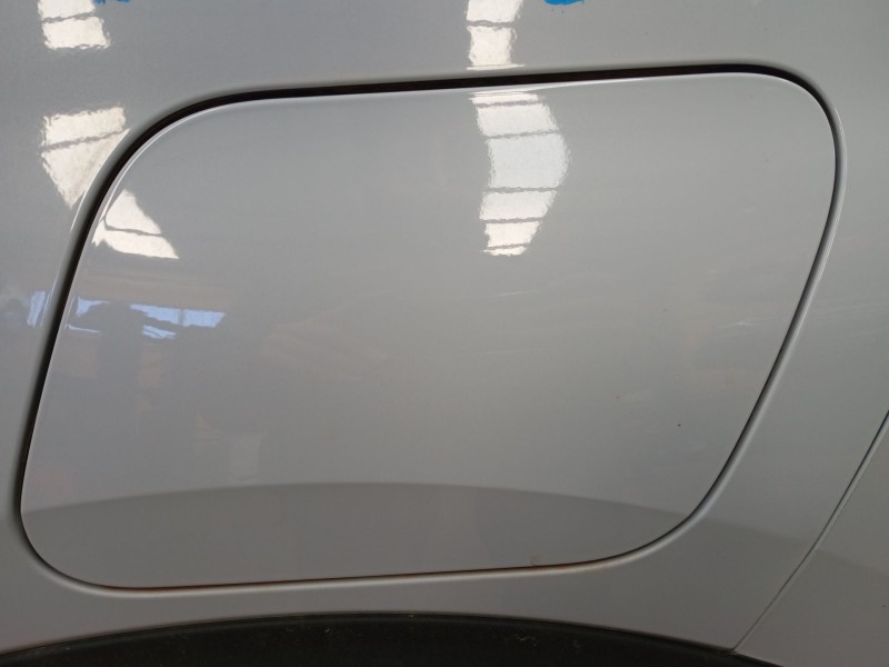 Recambio de tapa exterior combustible para peugeot 2008 ii (ud_, us_, uy_, uj_, ur_, uc_) 1.2 puretech 130 referencia OEM IAM   