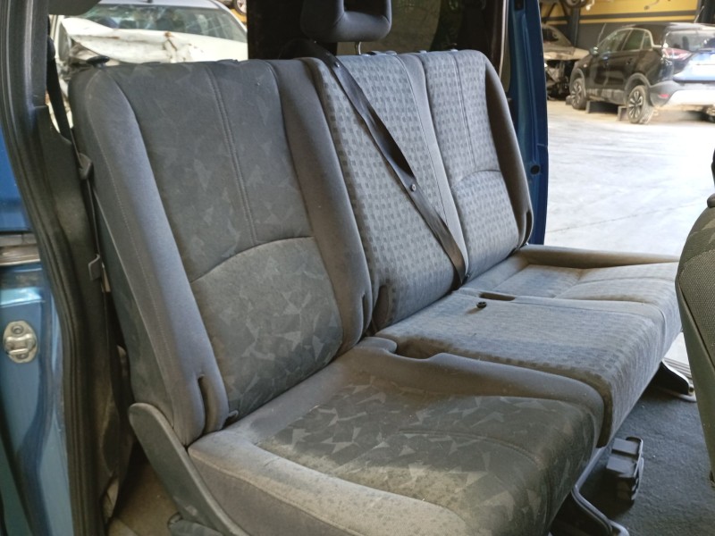 mercedes-benz vaneo (414) del año 2002