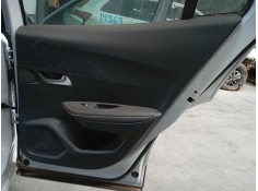 GUARNECIDO PUERTA TRASERA DERECHA 