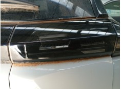 PILOTO TRASERO DERECHO PORTON 