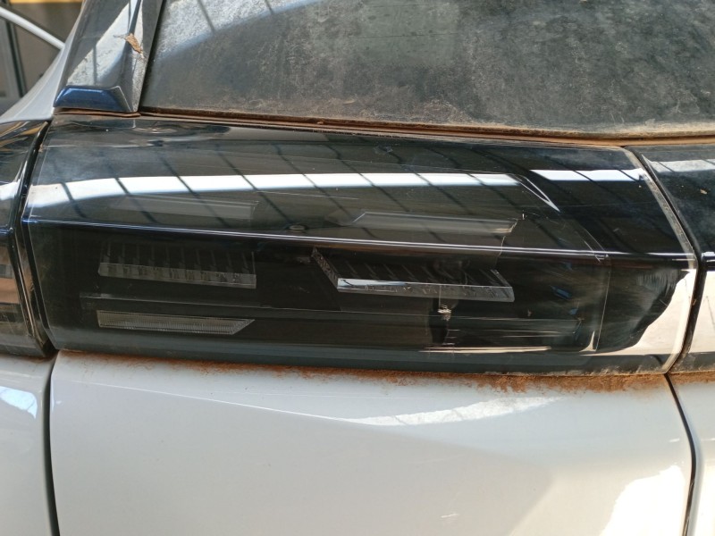 Recambio de piloto trasero izquierdo porton para peugeot 2008 ii (ud_, us_, uy_, uj_, ur_, uc_) 1.2 puretech 130 referencia OEM 