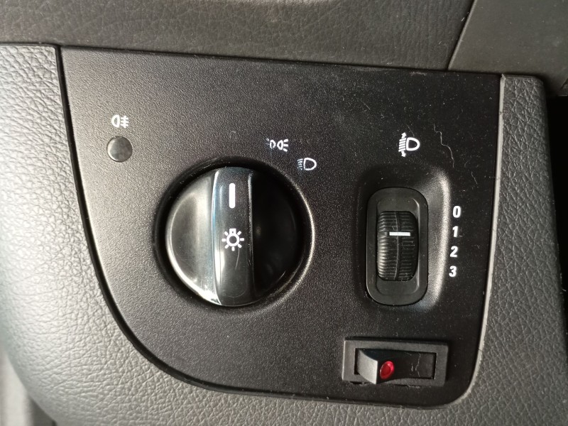 Recambio de mando luces para mercedes-benz vaneo (414) 1.7 cdi (414.700) referencia OEM IAM   