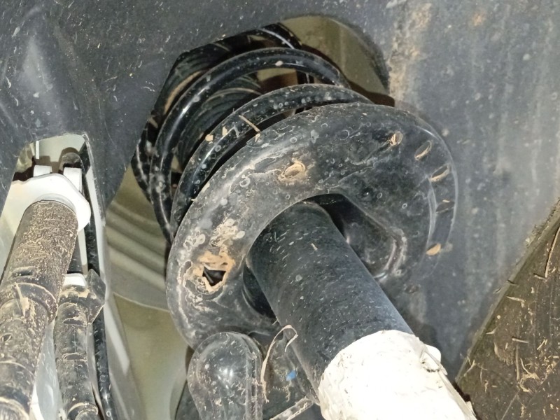 Recambio de amortiguador delantero derecho para peugeot 2008 ii (ud_, us_, uy_, uj_, ur_, uc_) 1.2 puretech 130 referencia OEM I