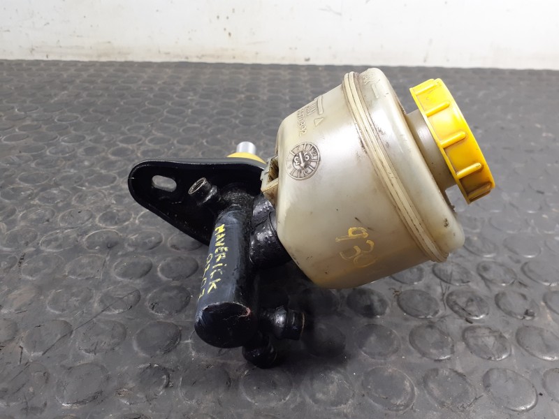 Recambio de bomba freno para ford maverick (ml) básico referencia OEM IAM 74470892  P3-B9-4-2