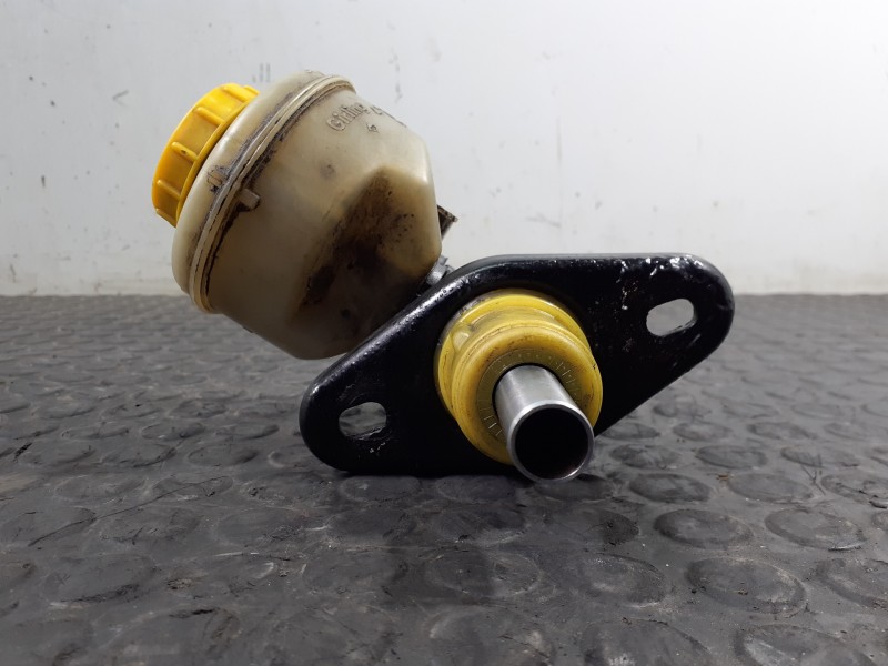 Recambio de bomba freno para ford maverick (ml) básico referencia OEM IAM 74470892  P3-B9-4-2