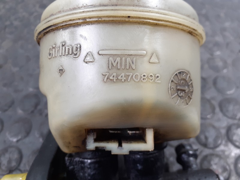 Recambio de bomba freno para ford maverick (ml) básico referencia OEM IAM 74470892  P3-B9-4-2