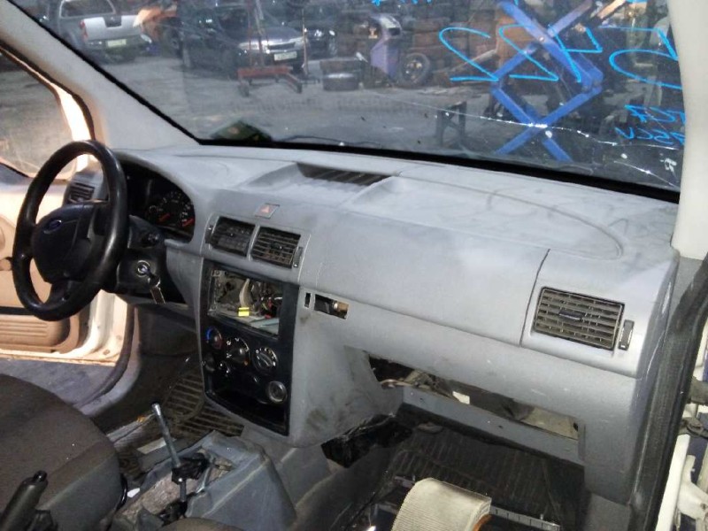 ford transit connect (tc7) del año 2006