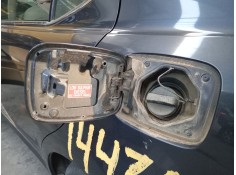 Recambio de tapa exterior combustible para lexus is ii (_e2_) 220d (ale20) referencia OEM IAM    2