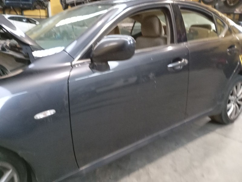 Recambio de puerta delantera izquierda para lexus is ii (_e2_) 220d (ale20) referencia OEM IAM   