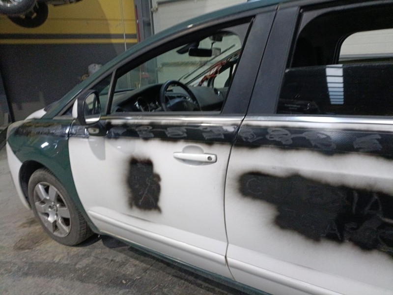 Recambio de puerta delantera izquierda para peugeot 5008 (0u_, 0e_) 2.0 hdi 150 / bluehdi 150 referencia OEM IAM   