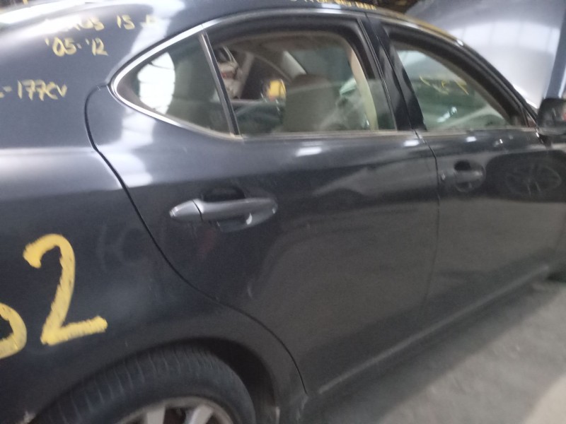 Recambio de puerta trasera derecha para lexus is ii (_e2_) 220d (ale20) referencia OEM IAM   