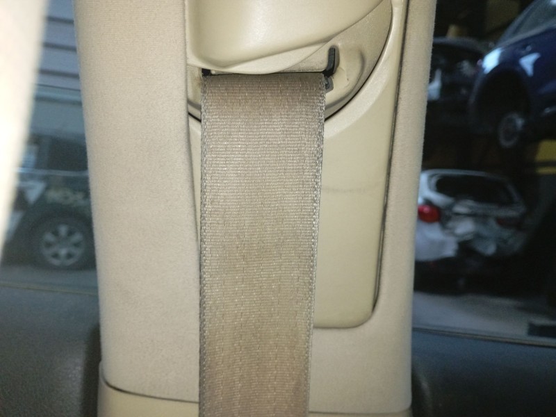 Recambio de cinturon seguridad delantero izquierdo para lexus is ii (_e2_) 220d (ale20) referencia OEM IAM   
