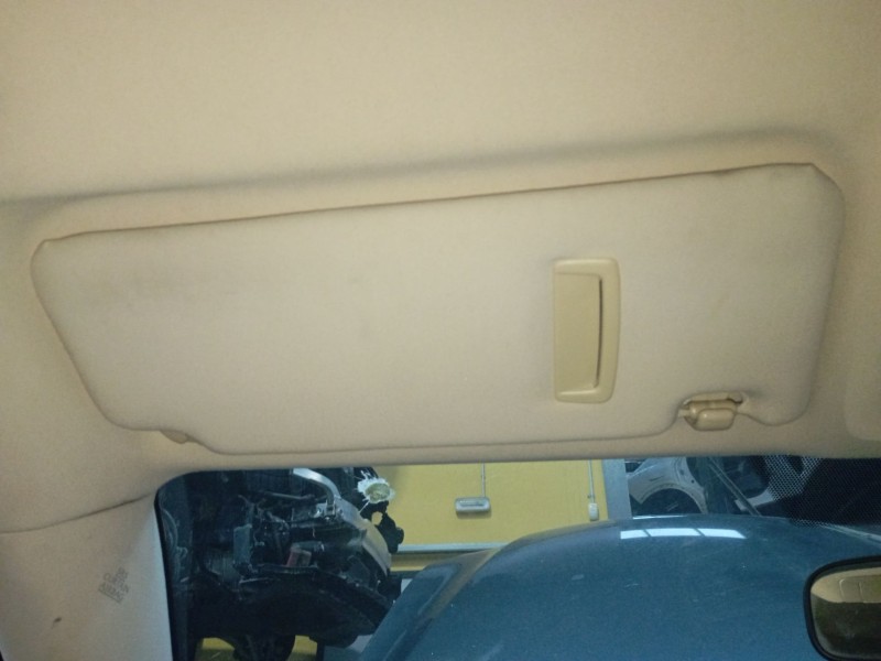 Recambio de parasol izquierdo para lexus is ii (_e2_) 220d (ale20) referencia OEM IAM   