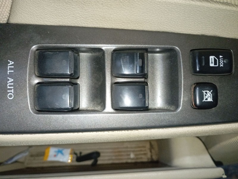 Recambio de mando elevalunas delantero izquierdo para lexus is ii (_e2_) 220d (ale20) referencia OEM IAM   