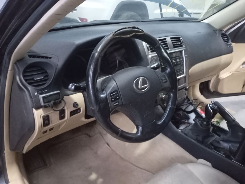 Recambio de salpicadero para lexus is ii (_e2_) 220d (ale20) referencia OEM IAM   