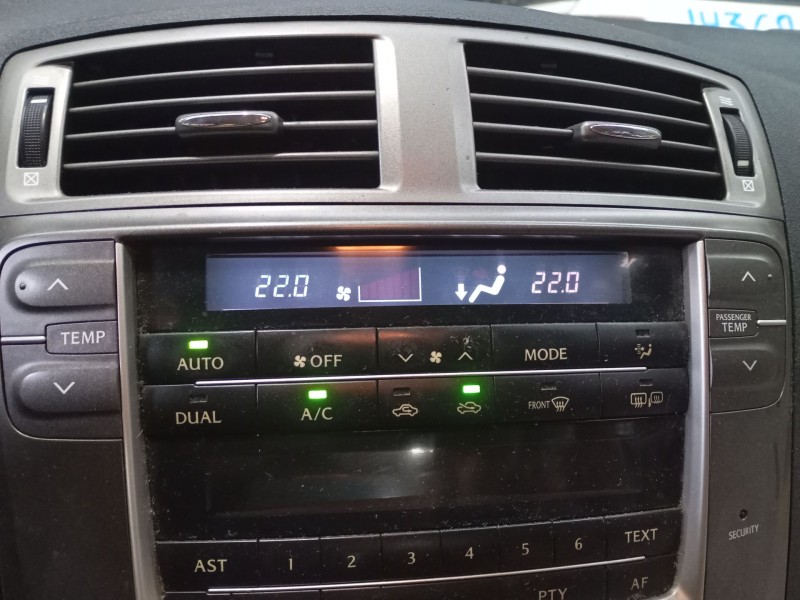 Recambio de mando climatizador para lexus is ii (_e2_) 220d (ale20) referencia OEM IAM   