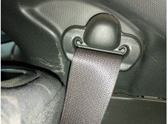 CINTURON SEGURIDAD TRASERO DERECHO 