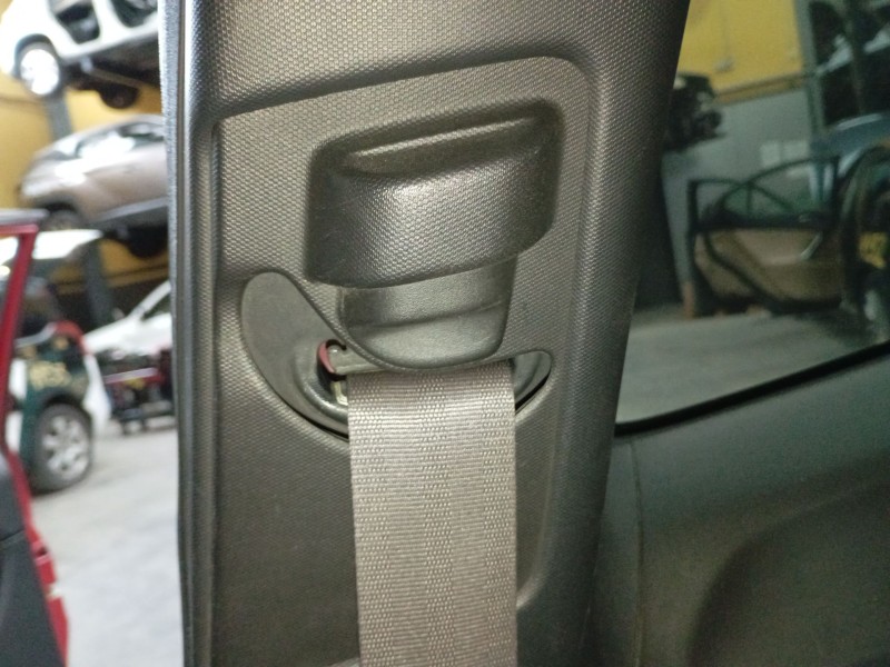 Recambio de cinturon seguridad delantero derecho para honda civic viii hatchback (fn, fk) 1.8 (fn1, fk2) referencia OEM IAM   