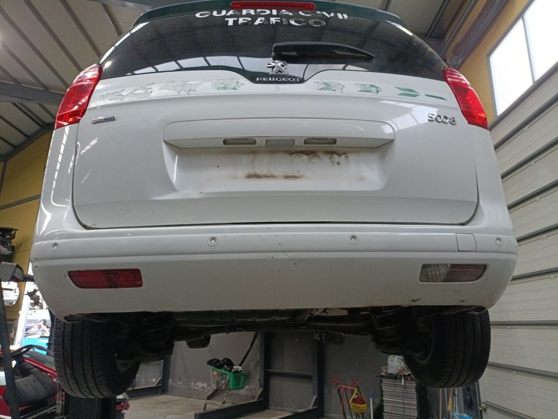 Recambio de paragolpes trasero para peugeot 5008 (0u_, 0e_) 2.0 hdi 150 / bluehdi 150 referencia OEM IAM   