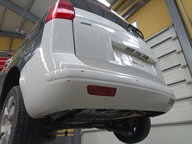 Recambio de paragolpes trasero para peugeot 5008 (0u_, 0e_) 2.0 hdi 150 / bluehdi 150 referencia OEM IAM   