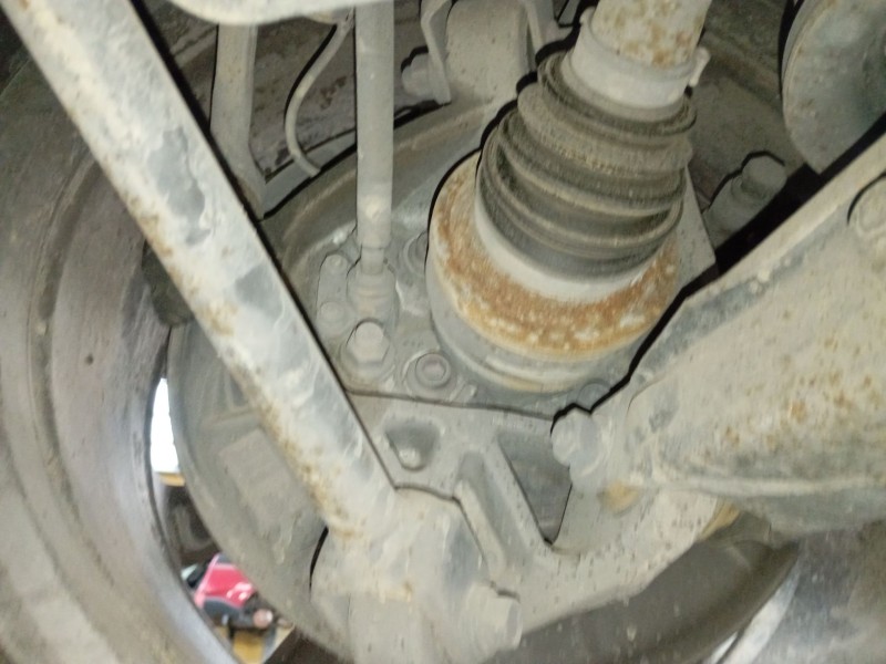 Recambio de mangueta trasera derecha para lexus is ii (_e2_) 220d (ale20) referencia OEM IAM   