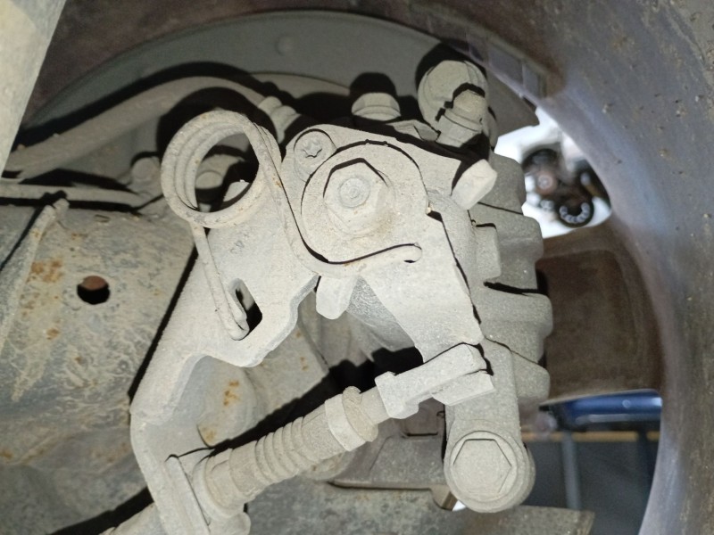 Recambio de pinza freno trasera derecha para honda civic viii hatchback (fn, fk) 1.8 (fn1, fk2) referencia OEM IAM   