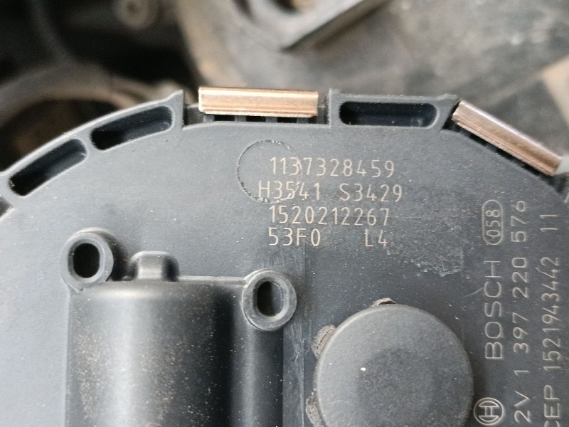 Recambio de motor limpia delantero para peugeot 5008 (0u_, 0e_) 2.0 hdi 150 / bluehdi 150 referencia OEM IAM   