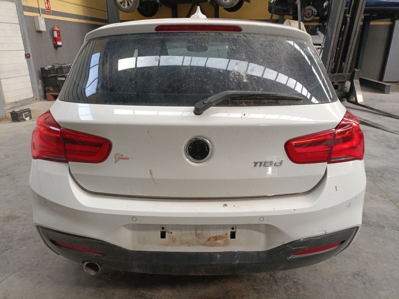 bmw 1 (f20) del año 2016