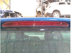 LUZ CENTRAL DE FRENO 