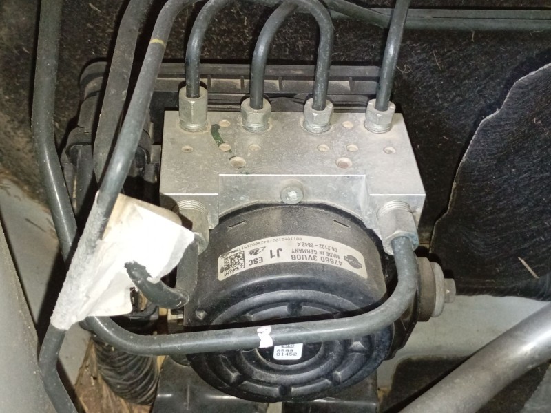 Recambio de abs para nissan note (e12) 1.2 referencia OEM IAM 476603VU0B  