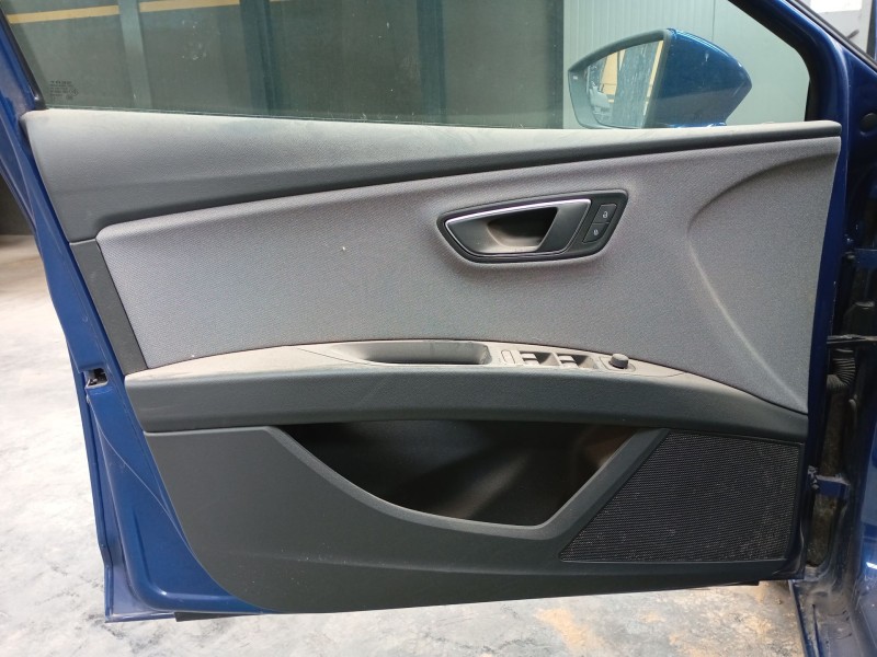 Recambio de guarnecido puerta delantera izquierda para seat leon (5f1) 1.4 tsi referencia OEM IAM   