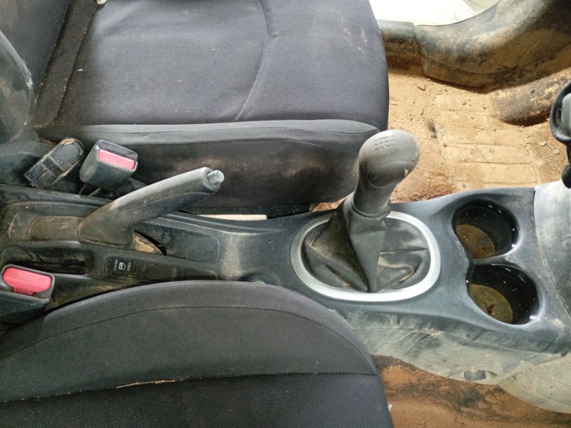 Recambio de consola central para nissan note (e12) 1.2 referencia OEM IAM   