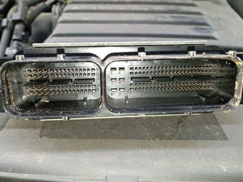 Recambio de centralita motor uce para seat leon (5f1) 1.4 tsi referencia OEM IAM 04E907309BH 0261S12609 