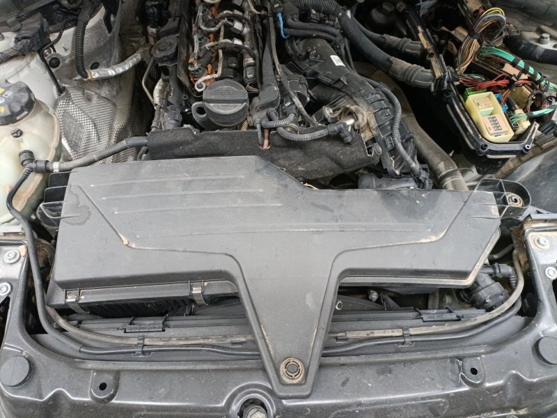 Recambio de filtro aire para bmw 1 (f20) 118 d referencia OEM IAM   
