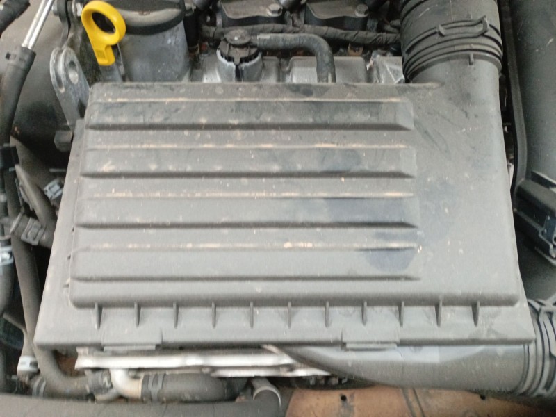 Recambio de filtro aire para seat leon (5f1) 1.4 tsi referencia OEM IAM   