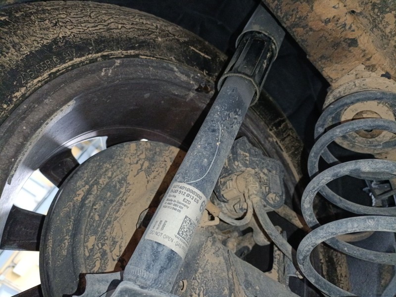 Recambio de amortiguador trasero izquierdo para seat leon (5f1) 1.4 tsi referencia OEM IAM 5Q0512013ES  